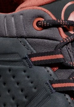 Mammut NovaScarpa Da HikingBlack/Apricot Donna Scarpe Da Montagna E Trekking M7341A02V-Q11 -Vendite Mammut 3012e03f91324f44b86b5cf336b993f3