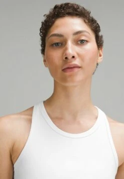 Lululemon Align™ Waist-Length RacerbackTopWhite Donna Abbigliamento LLS41D00Y-A11 -Vendite Mammut 82a3465b814d46ee8ce34ccad15a4ef4