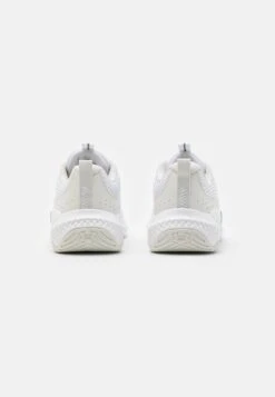 Under Armour Dynamic SelectScarpe Da AllenamentoWhite/White Clay/Metallic Green Grit Donna Scarpe UN241A0CJ-A11 -Vendite Mammut 87072bfe35734a508709244eb3f342e3