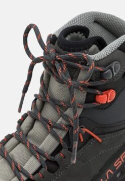 La Sportiva Tx5 Woman GtxScarpa Da HikingCarbon Donna Scarpe Da Montagna E Trekking LAN41A001-O11 -Vendite Mammut 90118c8d7920428a8472cccd21caab4f