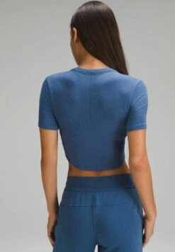Lululemon Hold Tight CroppedT-Shirt BasicPitch Blue Donna Abbigliamento LLS41D01J-K11 -Vendite Mammut c5d970de0d3b4a4eb0c36336944ea1a5