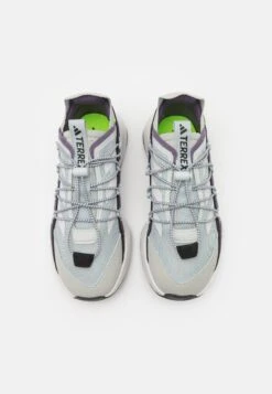 Adidas TERREX Terrex Voyager 21 Travel ShoesScarpa Da HikingSilver/Grey One/Shadow Violet Donna Scarpe Da Montagna E Trekking ADD41A002-K11 9 Adidas TERREX Terrex Voyager 21 Travel ShoesScarpa Da HikingSilver/Grey One/Shadow Violet Donna Scarpe Da Montagna E Trekking ADD41A002-K11 -Vendite Mammut c82f0fbc1a444552b62fc9d859426e3a