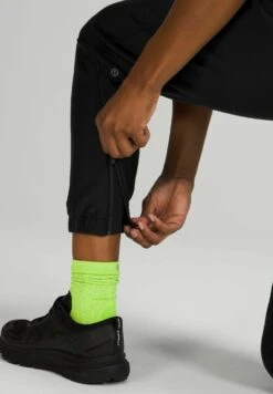 Lululemon Adapted State Hr Jogger TfPantaloni SportiviBlack Donna Abbigliamento LLS41E030-Q11 -Vendite Mammut f1e867d6b5ca4a62ae28b2ad3620b870